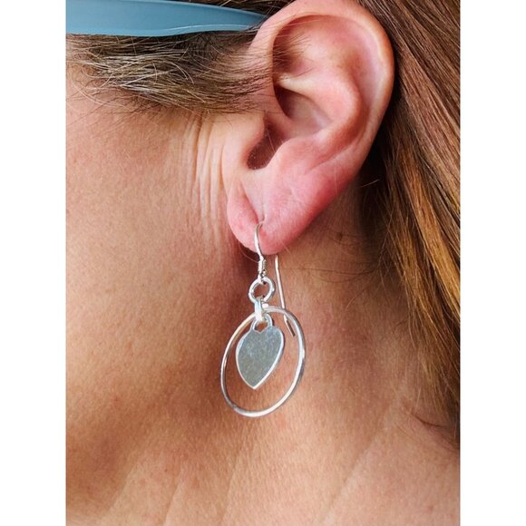 Sterling Silver Heart Hoop Drop Dangle Earrings Lightweight 5.60g Women Jewelry - Picture 5 of 8